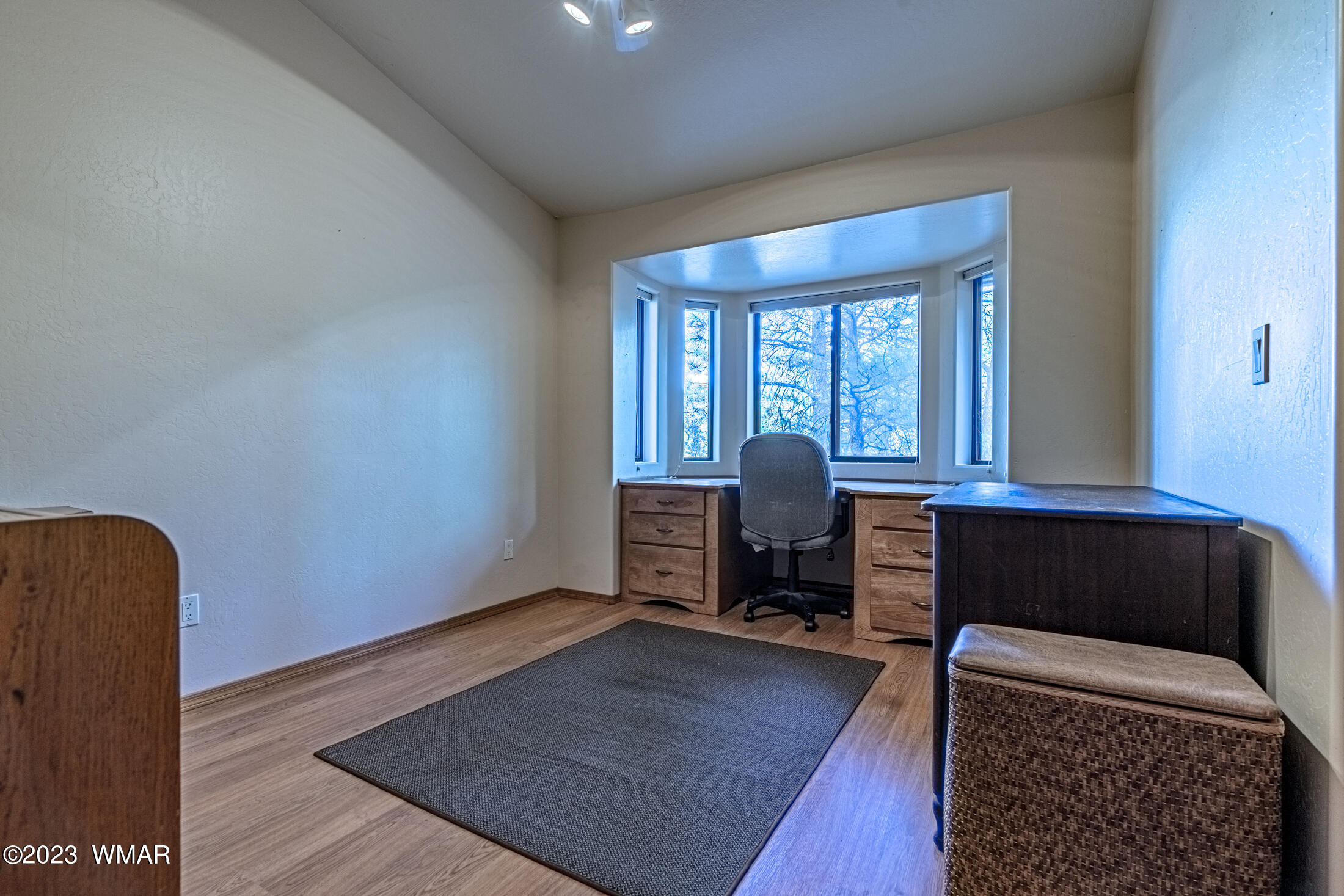 81 Silk Tassel Road Show Low, AZ 85901 - Photo 14 of 39