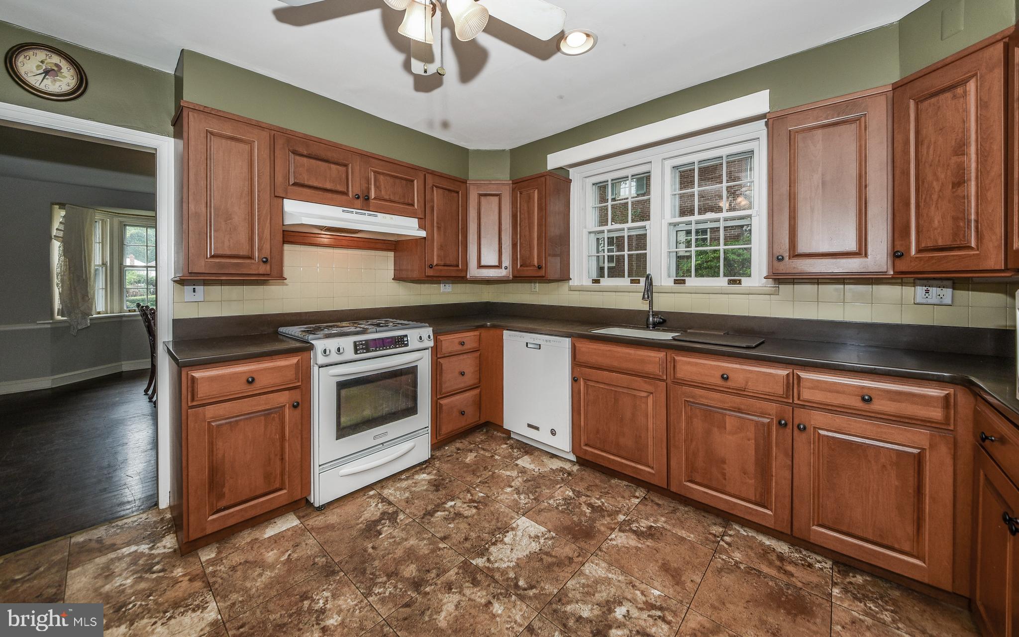 7804 Conwell Road Glenside, PA 19038 - Photo 19 of 33 Updated Kitchen
