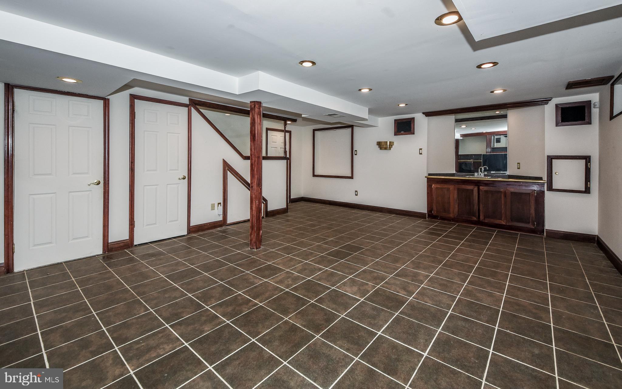7804 Conwell Road Glenside, PA 19038 - Photo 24 of 33 Finished Basement with Wet Bar