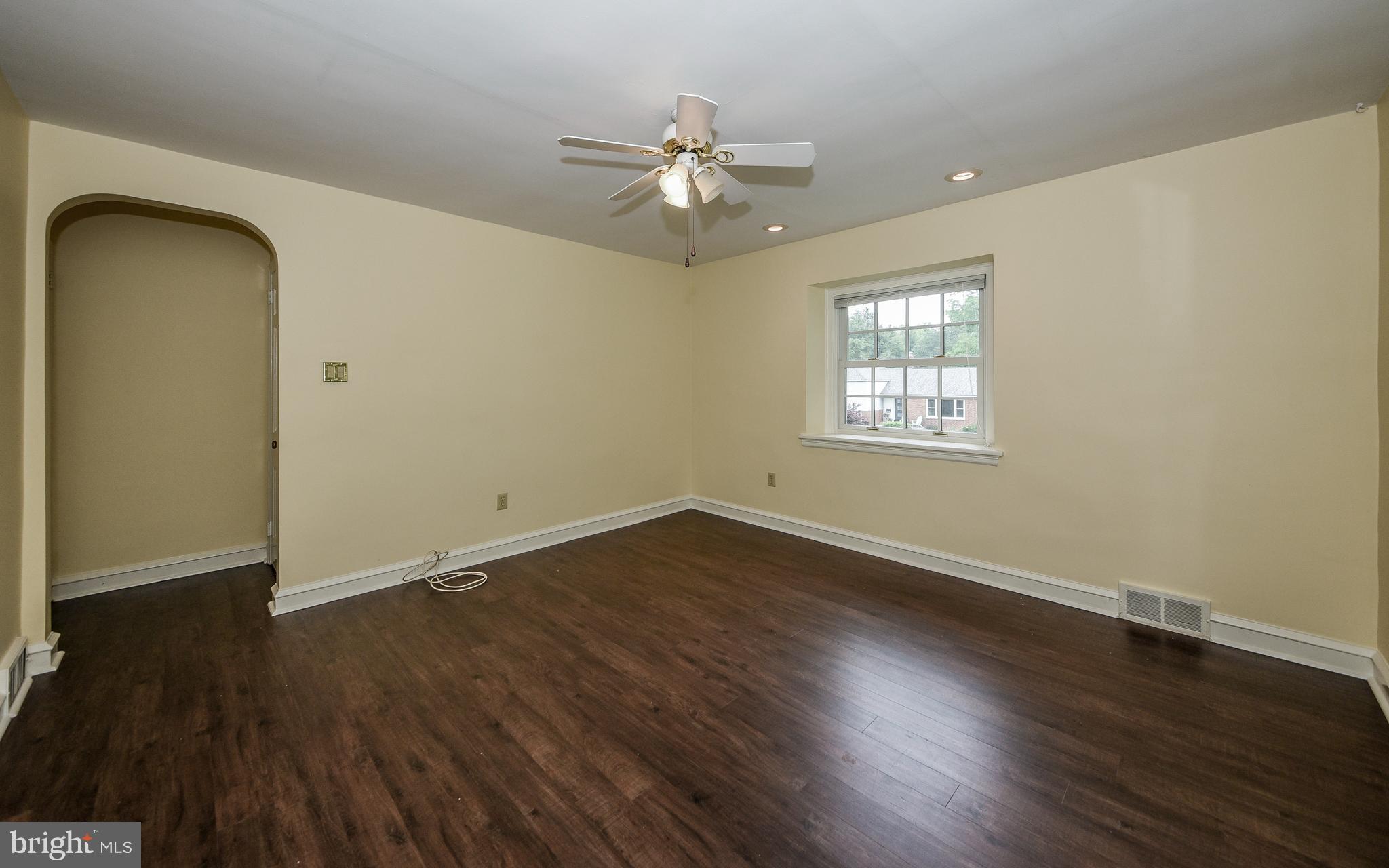 7804 Conwell Road Glenside, PA 19038 - Photo 32 of 33 Bedroom with Deep Closet