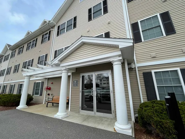 $1,775 | 20 Sentinel Court, Unit 305, Manchester, NH 03103