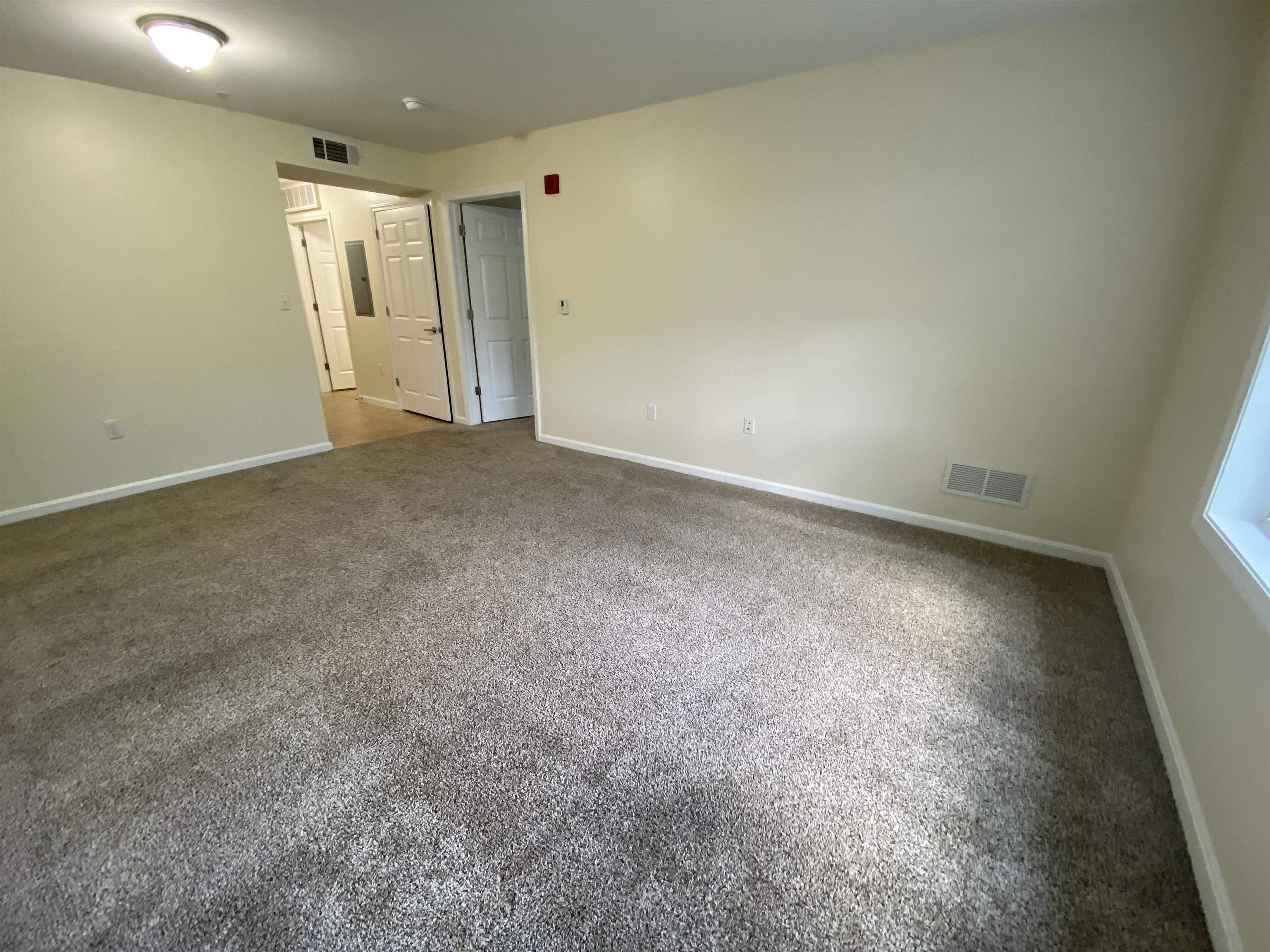 20 Sentinel Court, Unit 305 Manchester, NH 03103 - Photo 21 of 40