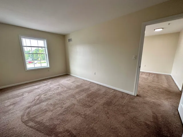 $1,775 | 20 Sentinel Court, Unit 305, Manchester, NH 03103