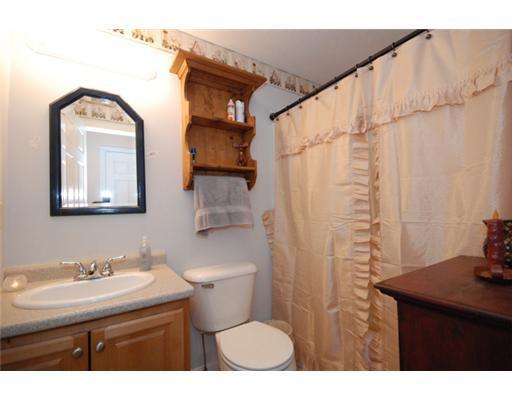 71 Hill Valley Road Poland, ME 04274 - Photo 10 of 22 Bathroom.