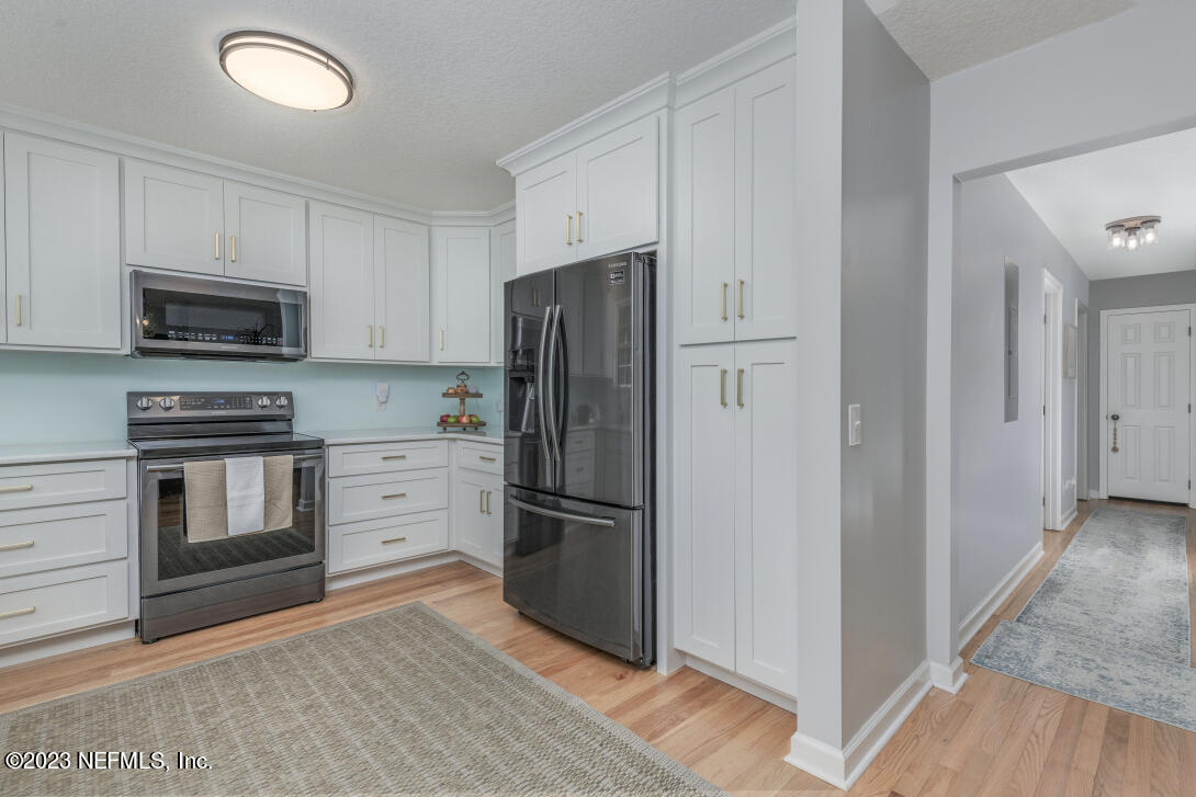 37219 Pineridge Road Hilliard, FL 32046 - Photo 4 of 35 HD6