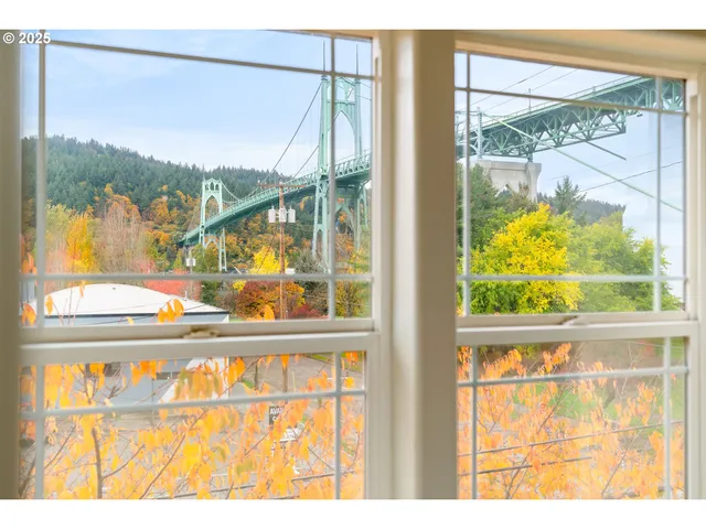 $349,500 | 6700 North Pittsburg Avenue, Portland, OR 97203