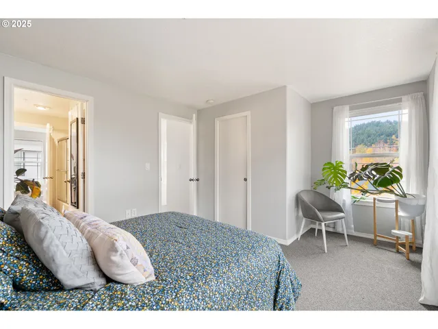 $349,500 | 6700 North Pittsburg Avenue, Portland, OR 97203