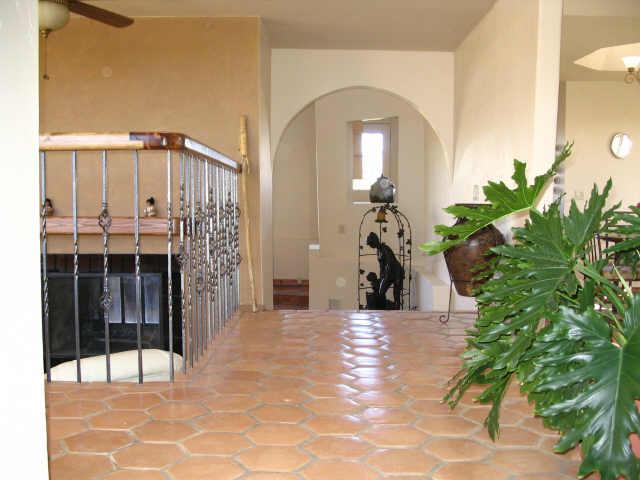 2362 West Irvine Road Phoenix, AZ 85086 - Photo 1 of 6 Primary Photo