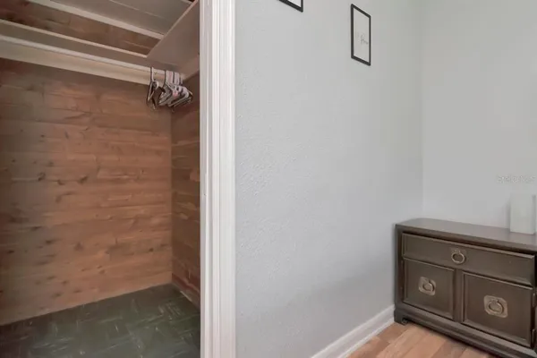 $469,000 | 305 Baker Avenue, Clearwater, FL 33755
