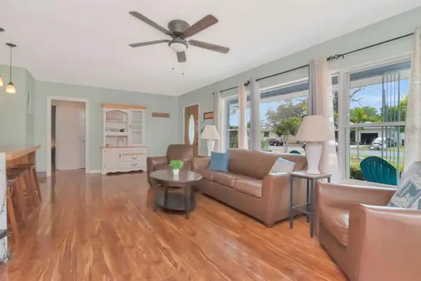$469,000 | 305 Baker Avenue, Clearwater, FL 33755