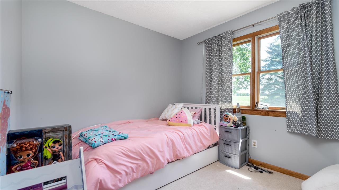 4981 East Pleasant Valley Road Shepherd, MI 48883 - Photo 24 of 35 1888853-23.JPG