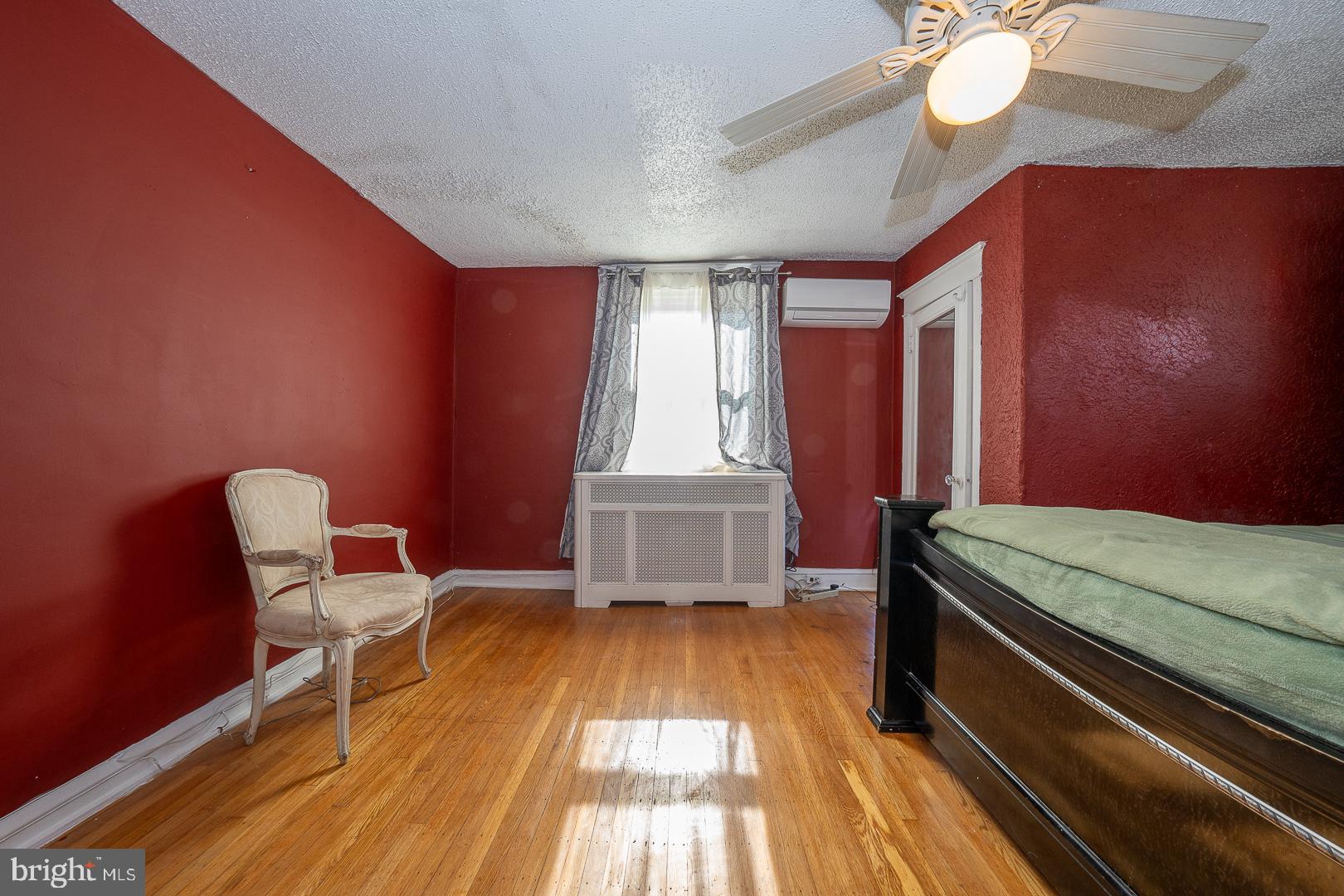 135 Kent Road Upper Darby, PA 19082 - Photo 31 of 58 Mini split in Bedroom 1 both Heat and AC