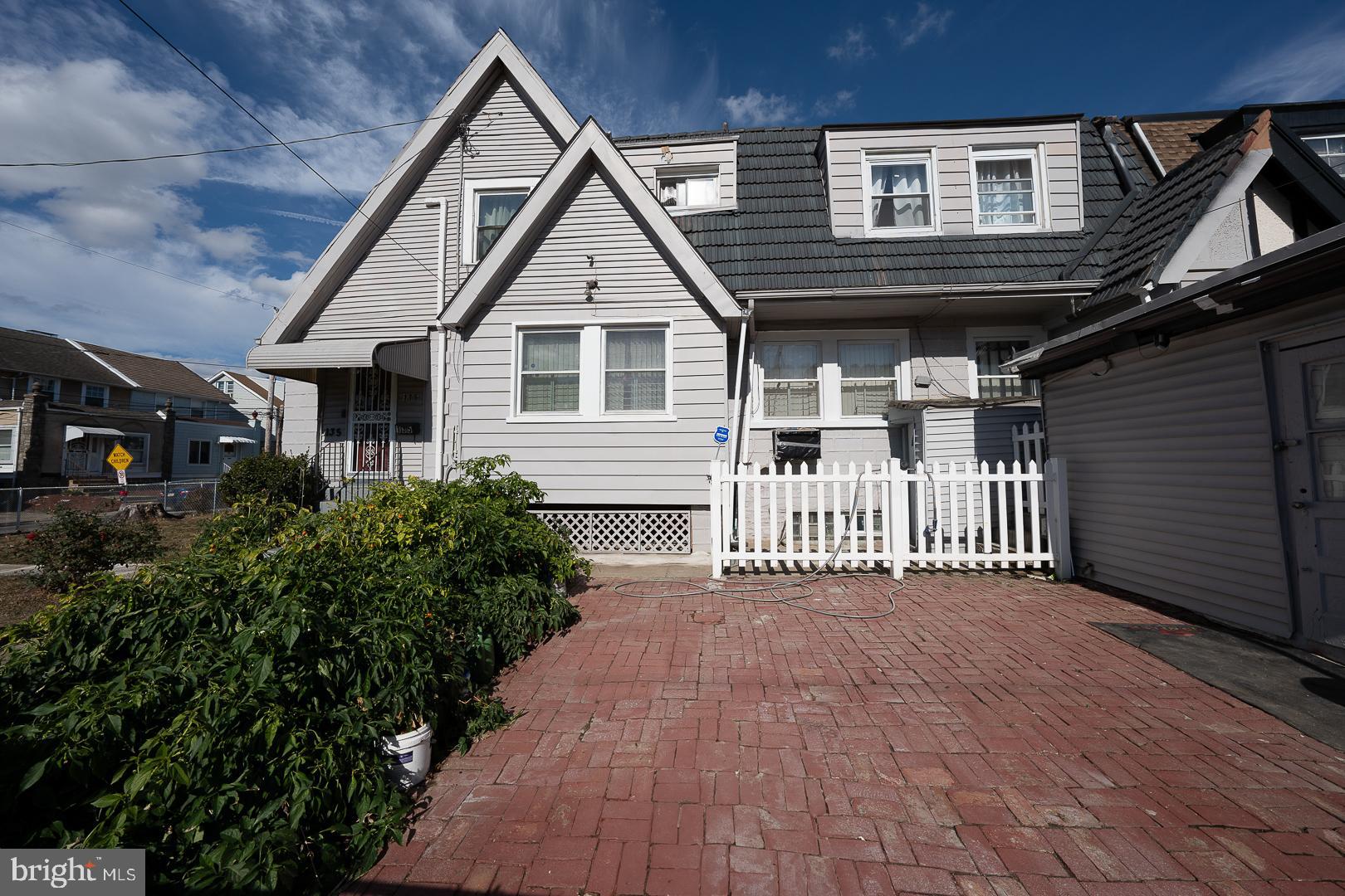 135 Kent Road Upper Darby, PA 19082 - Photo 5 of 58
