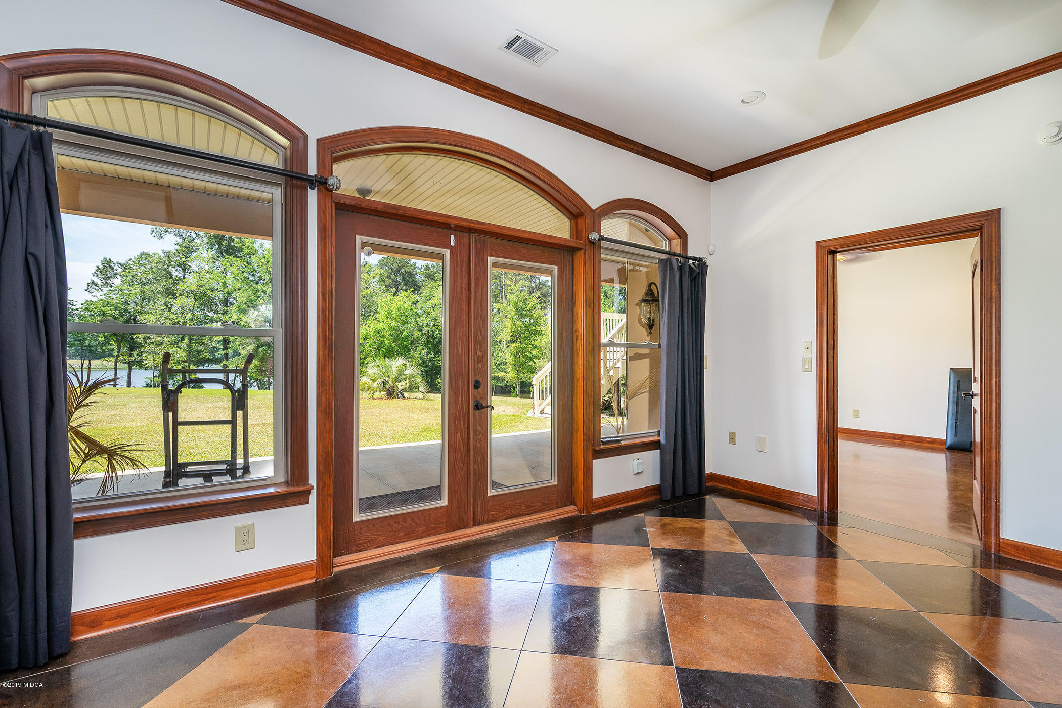 6331 Dobson Road Macon, GA 31220 - Photo 16 of 26 a view of an entryway with a floor to ceiling window