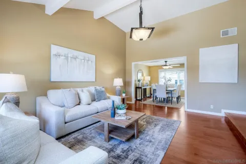 $995,000 | 9430 Palomino Ridge Drive, Lakeside, CA 92040