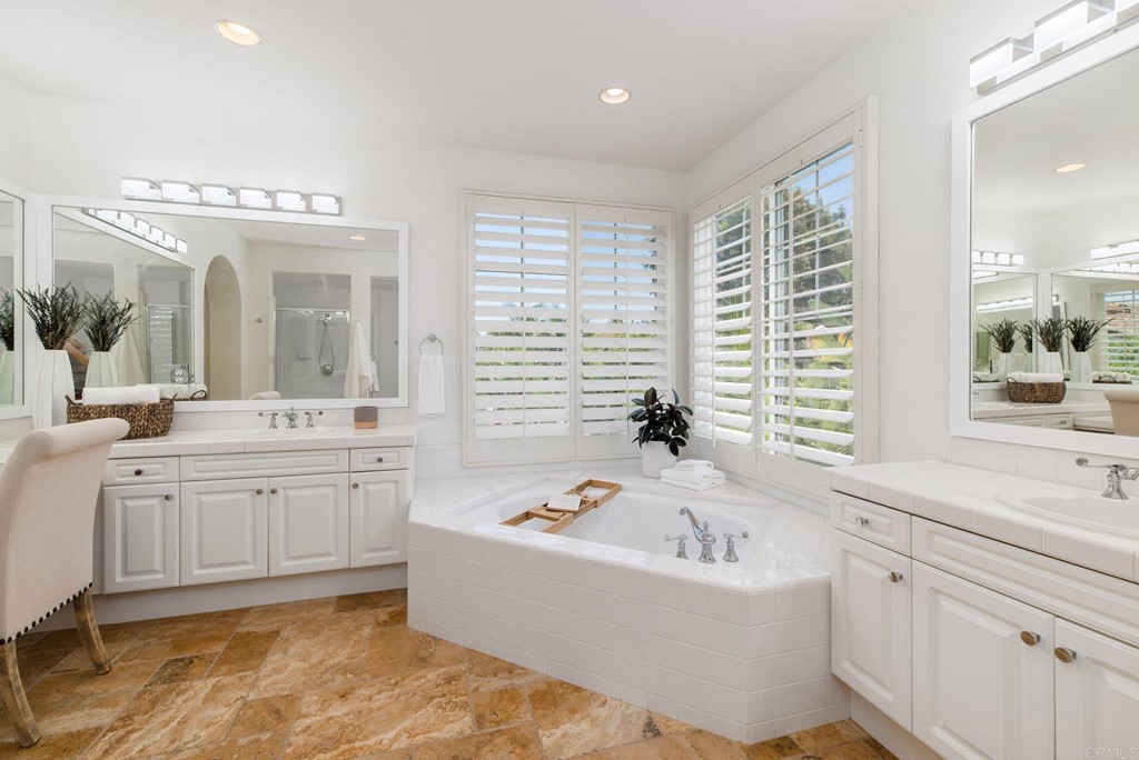 1368 Corvidae Street Carlsbad, CA 92011 - Photo 24 of 38