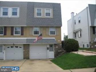 9975 Bridle Road Philadelphia, PA 19115 - Photo 1 of 6 Exterior Front