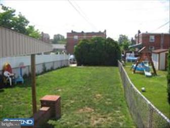9975 Bridle Road Philadelphia, PA 19115 - Photo 6 of 6 Exterior Back