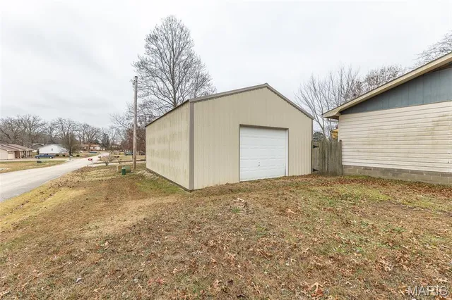 $175,000 | 8102 Woodland Meadow Drive, Poplar Bluff, MO 63901