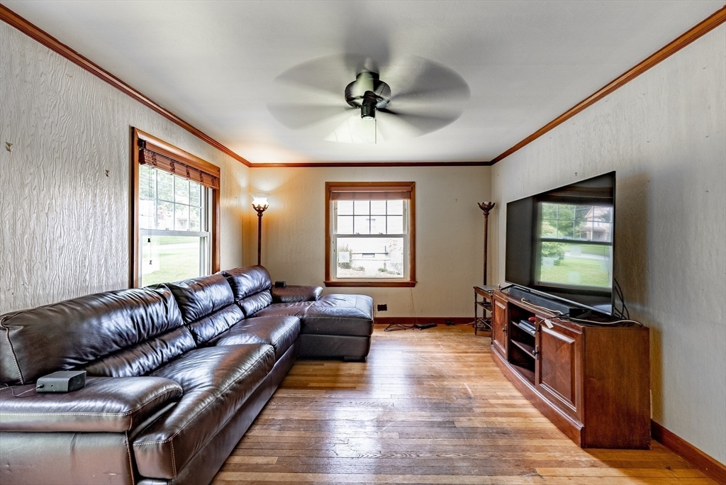 187 Leyden Road Greenfield, MA 01301 - Photo 15 of 33 Gallery Image 15