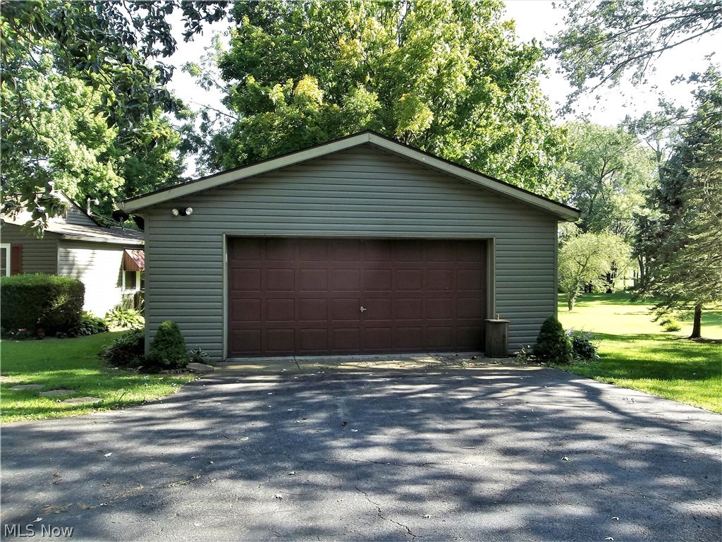 1735 North Ridge Road Vermilion, OH 44089 - Photo 33 of 35 Extra 2 car garage
