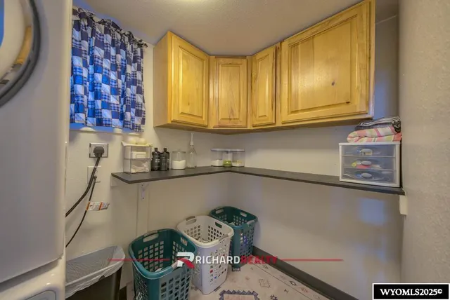 $230,000 | 1309 Coburn Avenue, Worland, WY 82401