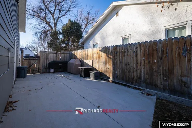 $230,000 | 1309 Coburn Avenue, Worland, WY 82401