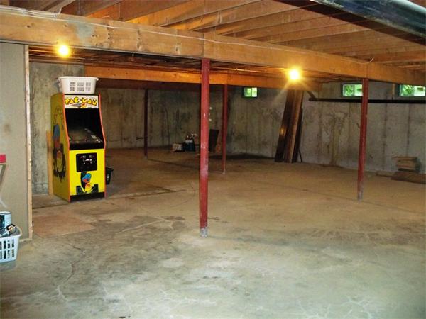 284 Mountain Road Gill, MA 01354 - Photo 21 of 28 a view of a room with gym equipment
