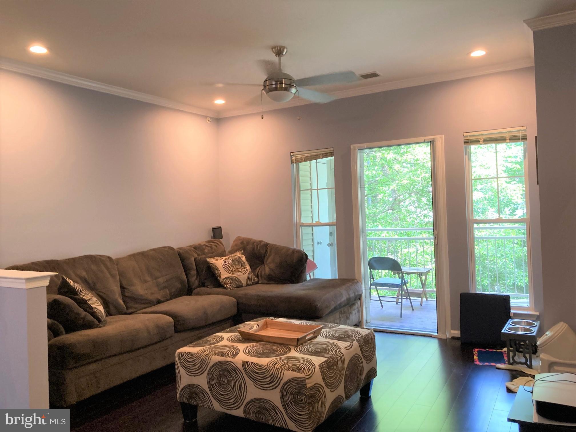 1509 North Point Drive, Unit 303 Reston, VA 20194 - Photo 5 of 30 Spacious living room