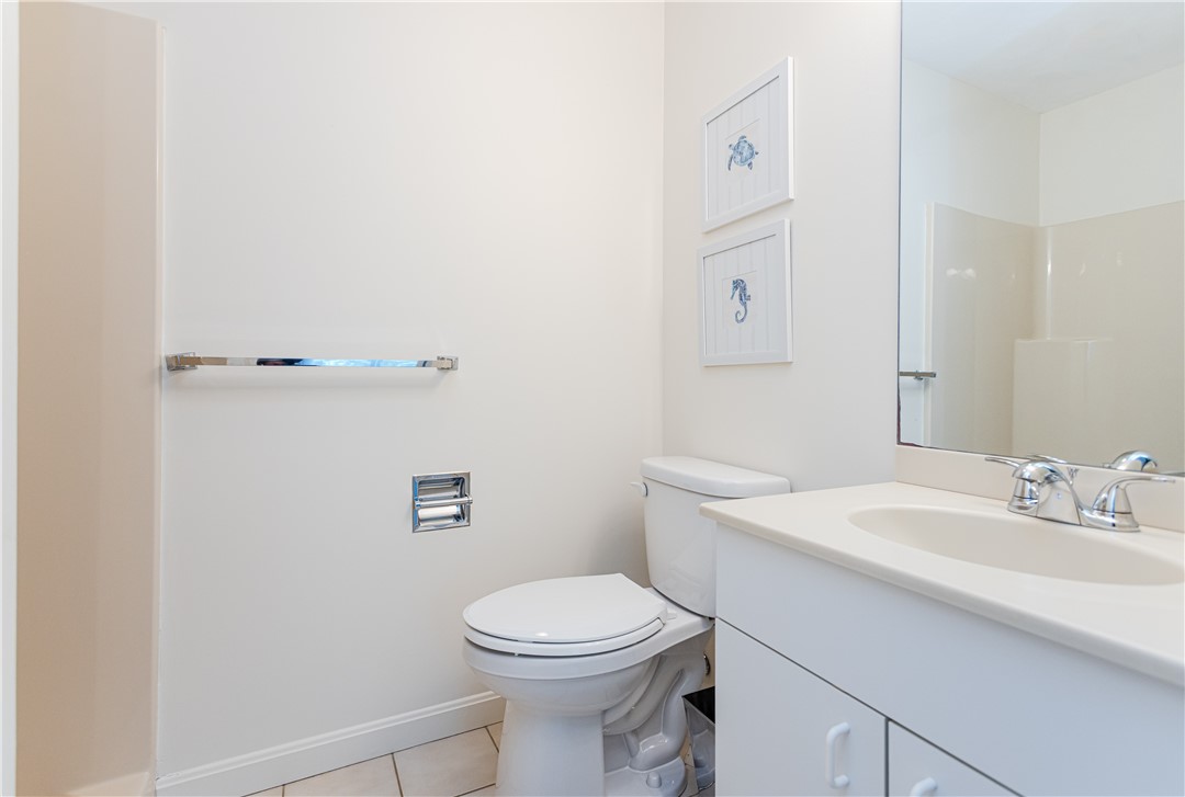 112 Harrison Avenue Newport, RI 02840 - Photo 40 of 48 Unit A