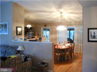 9695 Pine Road Philadelphia, PA 19115 - Photo 5 of 6