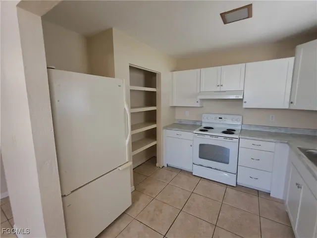 $1,500 | 1837 South Markley Court, Fort Myers, FL 33916