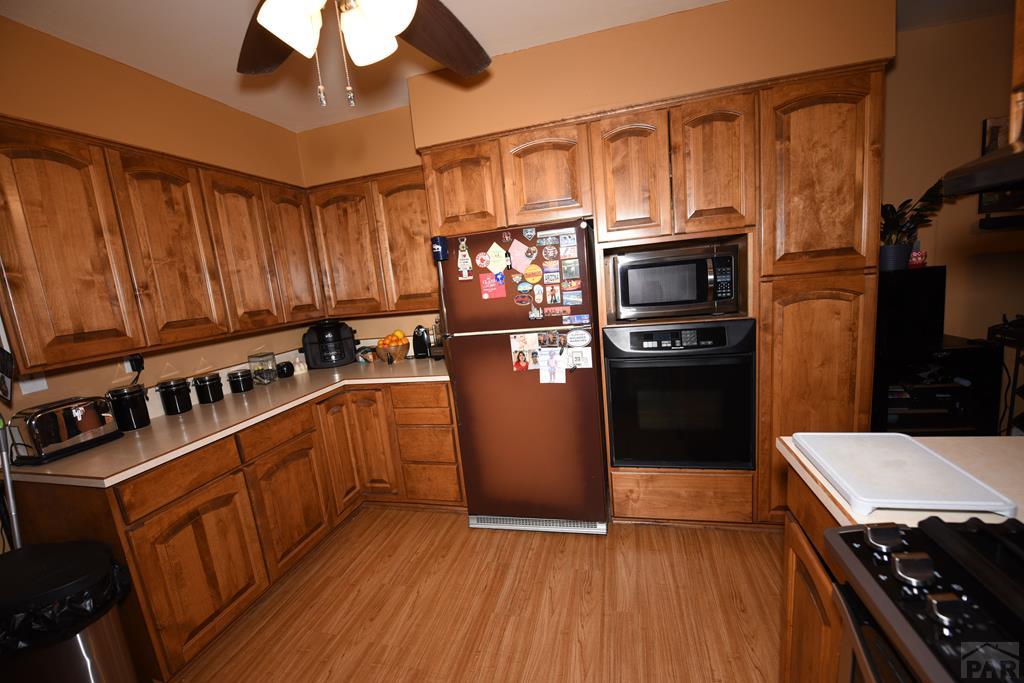 1814 Comanche Road Pueblo, CO 81001 - Photo 13 of 38