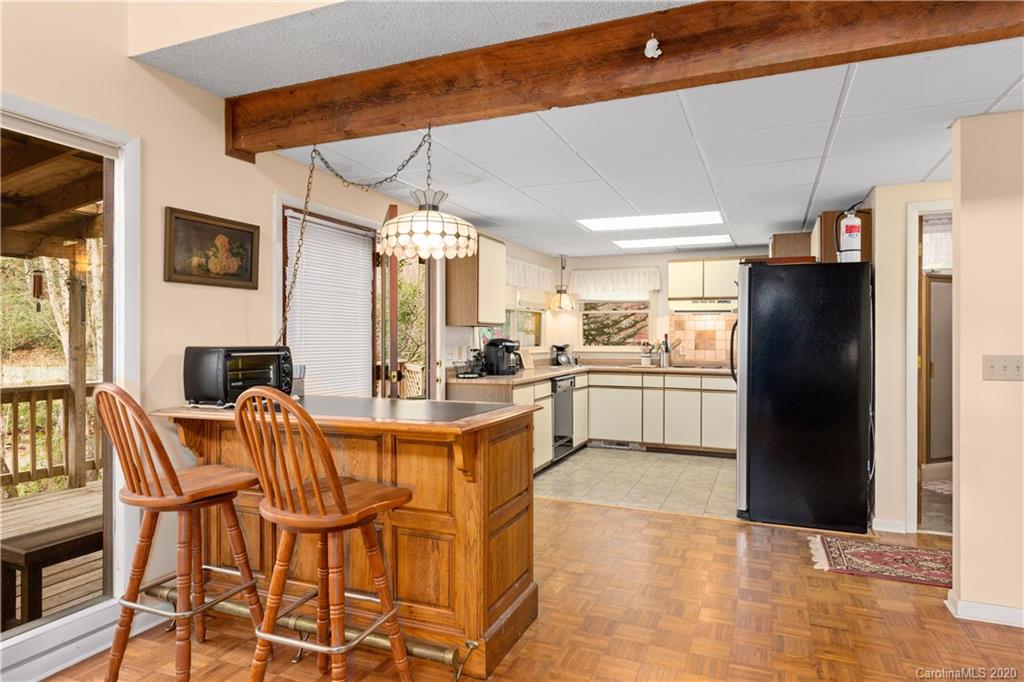 325 Fie Top Road Maggie Valley, NC 28751 - Photo 11 of 45 Gallery Image 11