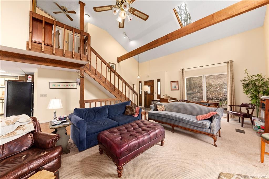 325 Fie Top Road Maggie Valley, NC 28751 - Photo 9 of 45 Gallery Image 9