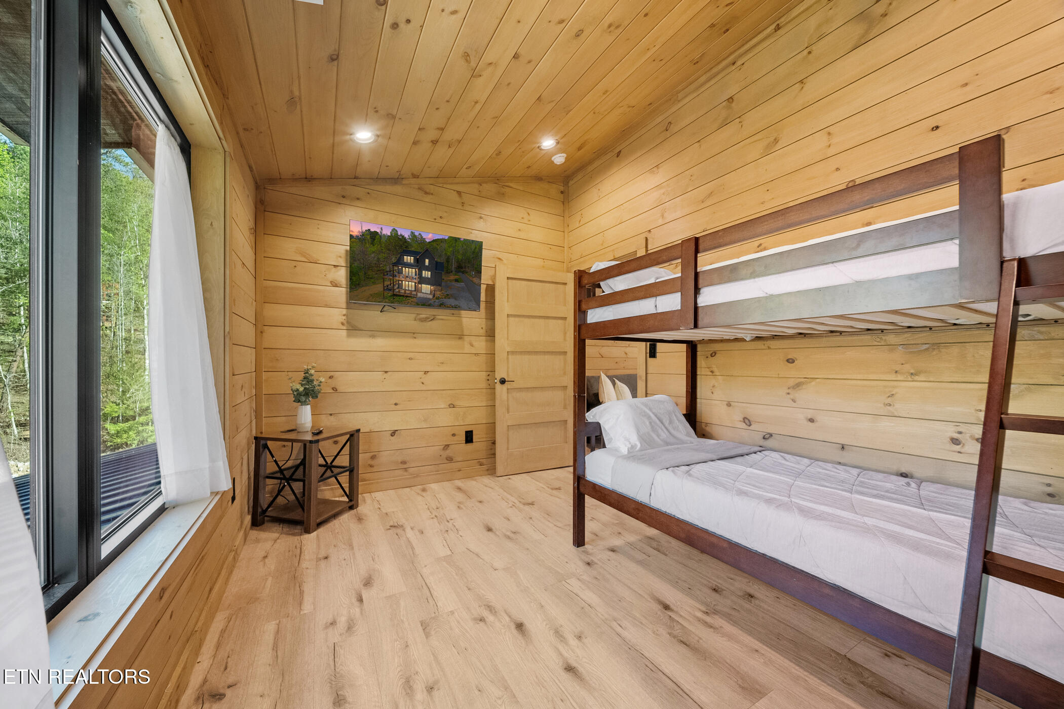 2669 Sulpher Spring Way Sevierville, TN 37862 - Photo 19 of 27 DSC07033 (1)