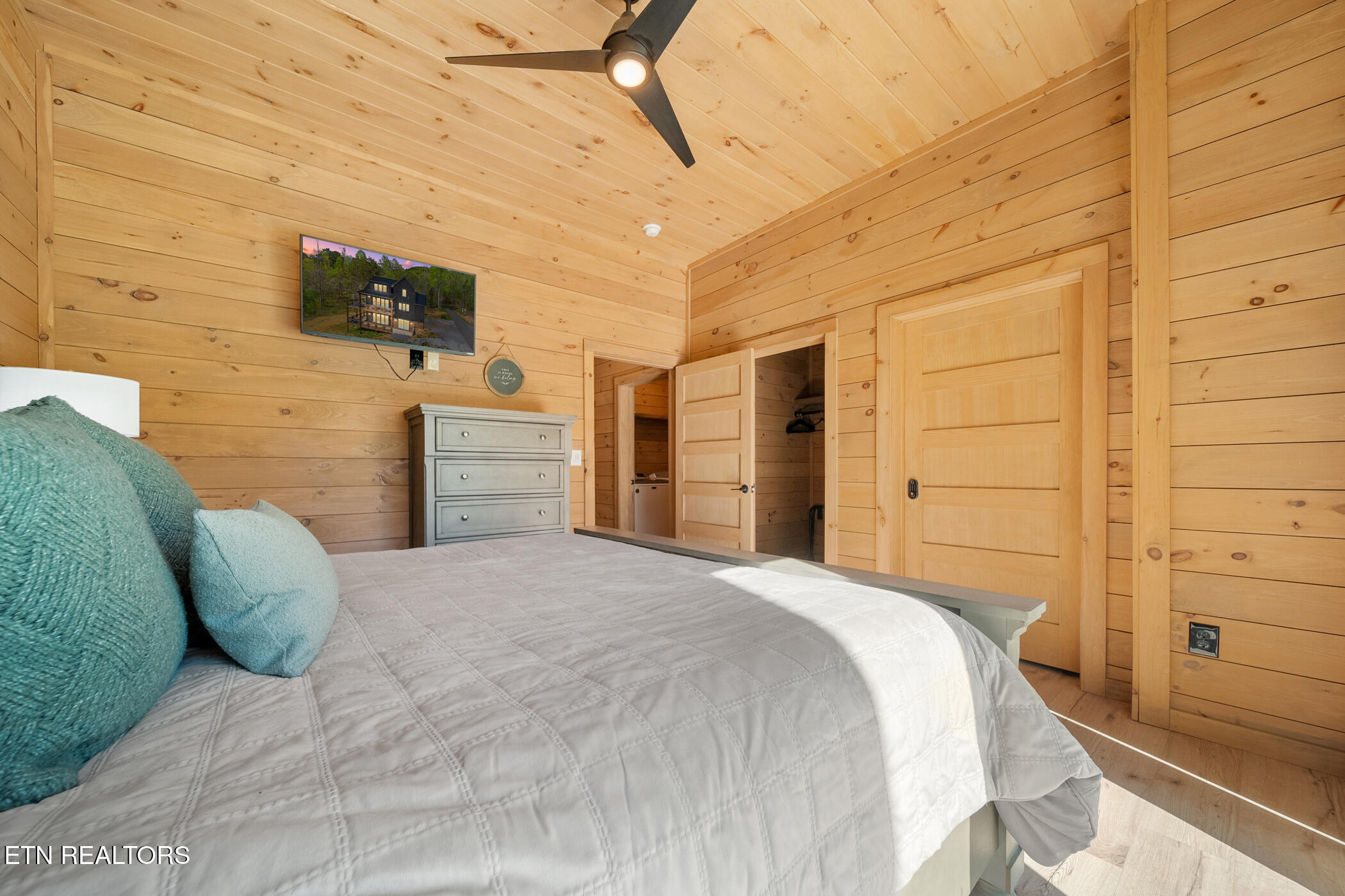 2669 Sulpher Spring Way Sevierville, TN 37862 - Photo 22 of 27 DSC07058