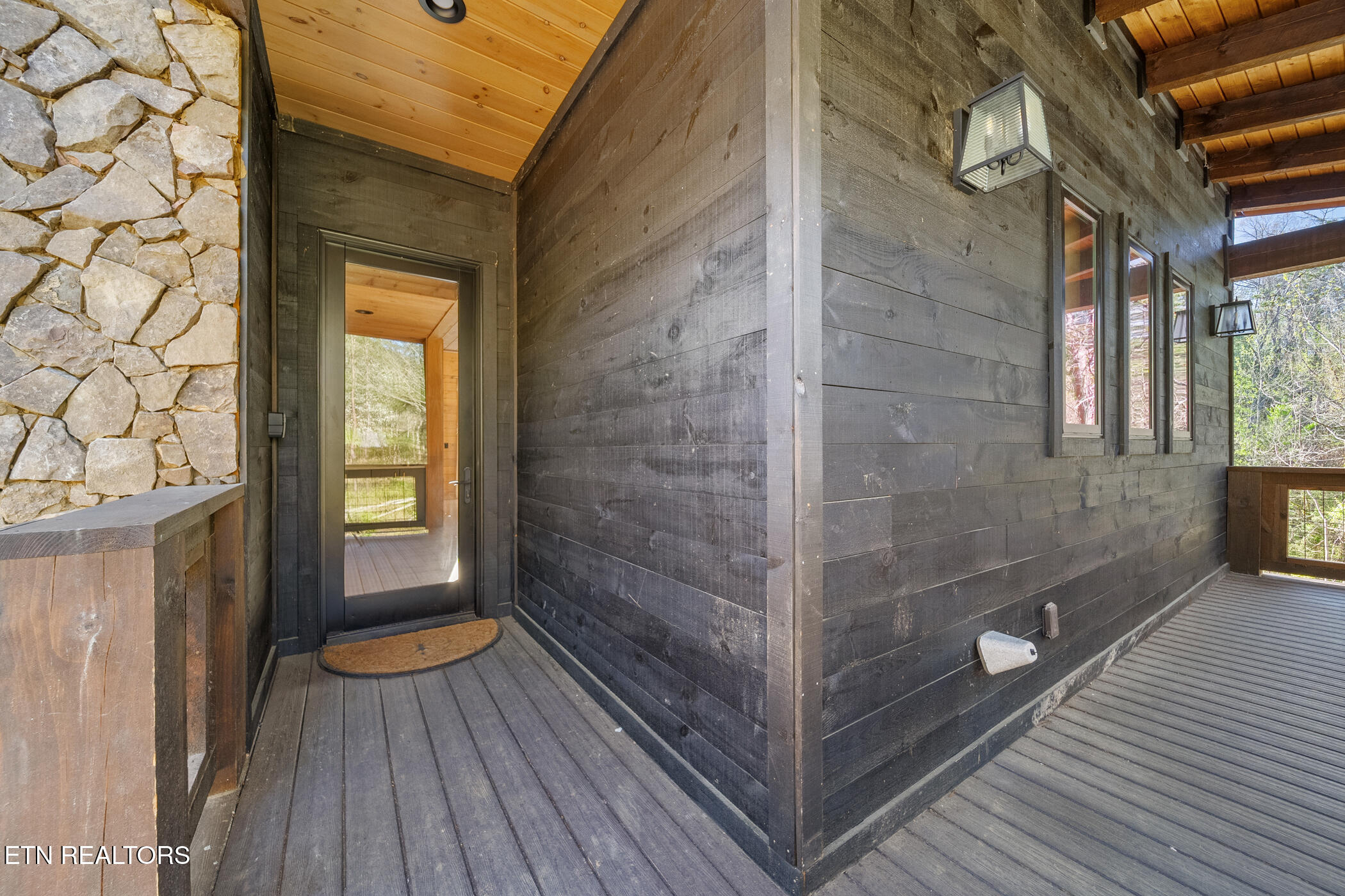 2669 Sulpher Spring Way Sevierville, TN 37862 - Photo 4 of 27 DSC06908