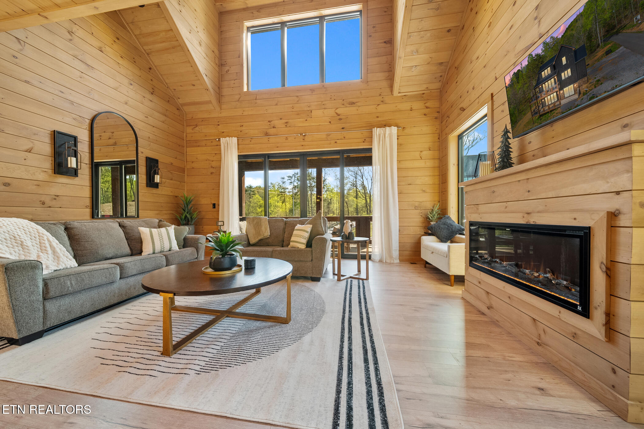 2669 Sulpher Spring Way Sevierville, TN 37862 - Photo 6 of 27 DSC06933 (2)