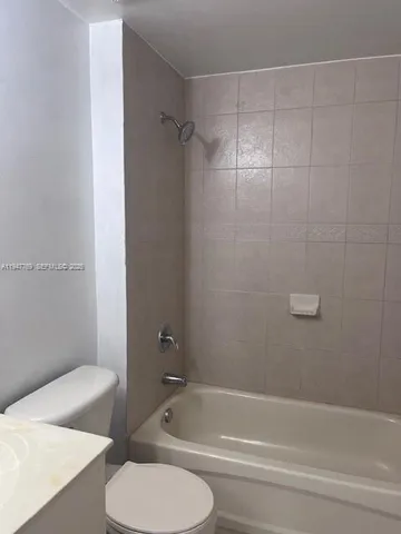 $2,200 | 11060 Southwest 196th Street, Unit 313, Cutler Bay, FL 33157