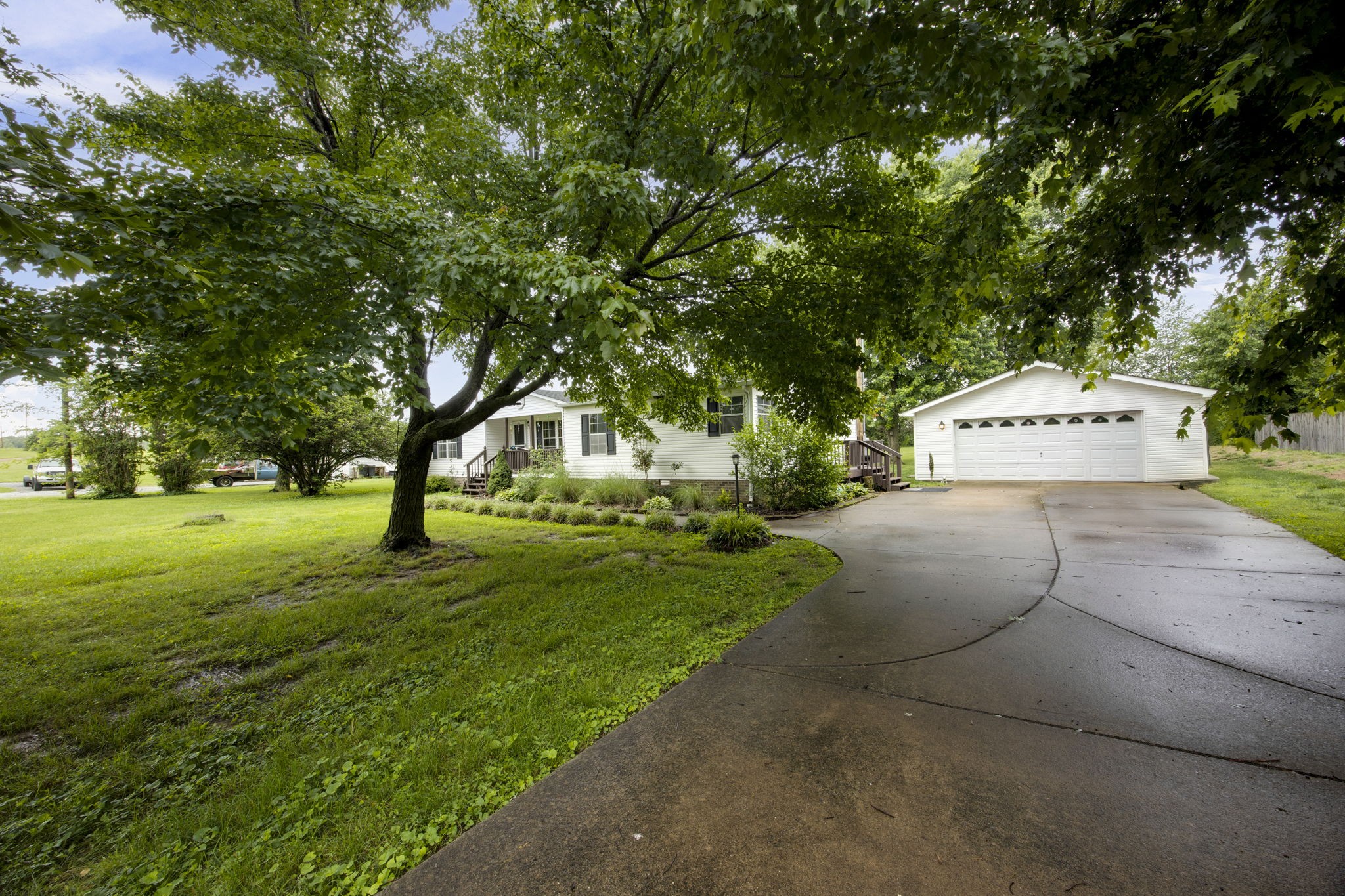 5661 Dixon Road Cross Plains, TN 37049 - Photo 3 of 39 Gallery Image 3