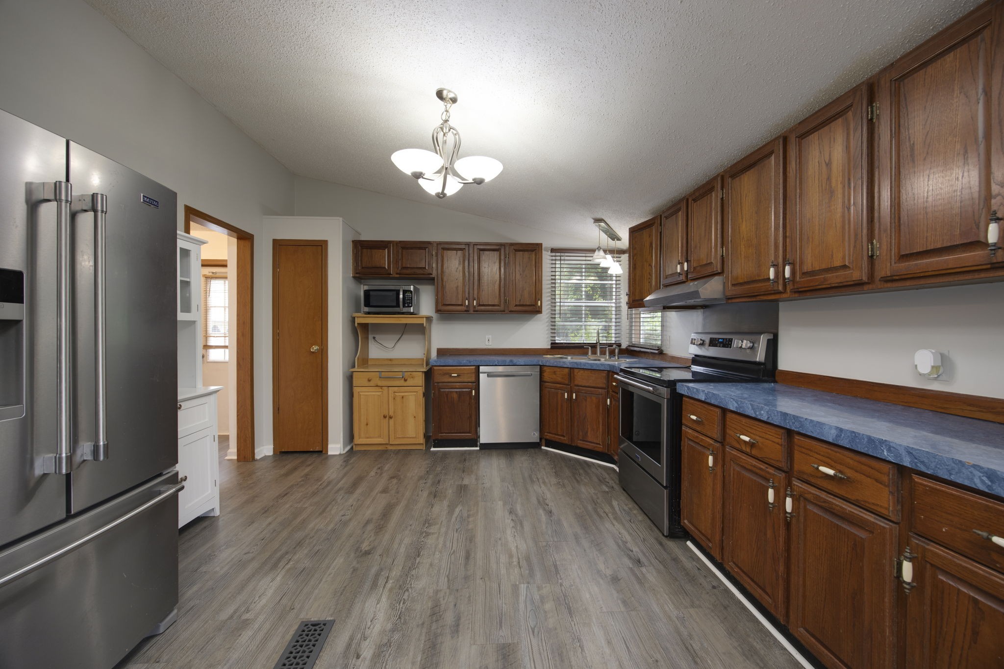 5661 Dixon Road Cross Plains, TN 37049 - Photo 9 of 39 Gallery Image 9