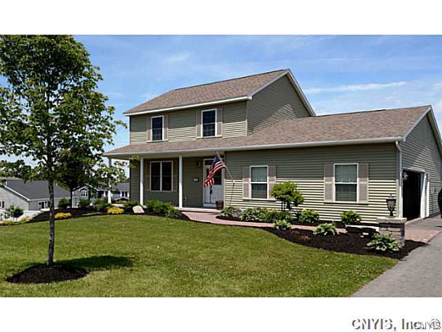 121 Willow Tree Terrace Oneida, NY 13421 - Photo 1 of 1 Exterior Front
