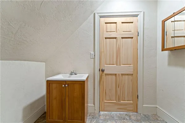 $265,500 | 86 Woodlawn Street, Pittsburgh, PA 15205