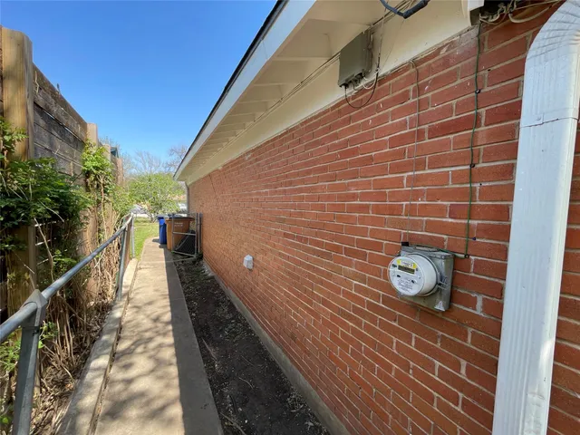 $569,000 | 1703 Larkwood Court, Austin, TX 78723