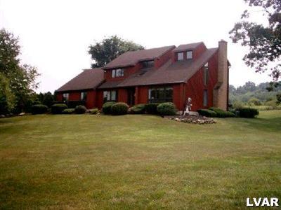 9286 Longswamp Road Alburtis, PA 18011 - Photo 1 of 10 Front