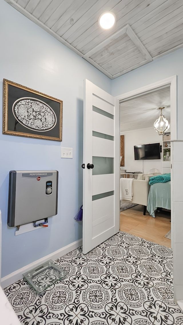 20 Tunstill Loop Road Fayetteville, TN 37334 - Photo 39 of 48 a view of a bedroom with cabinet and windows