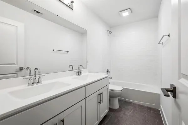 $2,400 | 619 Sagebrush Trail, Sherman, TX 75092