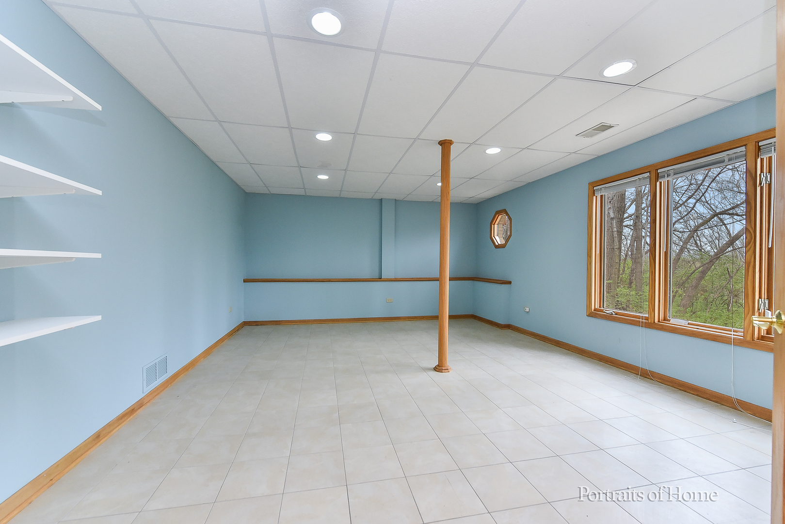 11 Merrimack Court Bolingbrook, IL 60440 - Photo 29 of 46 an empty room with windows