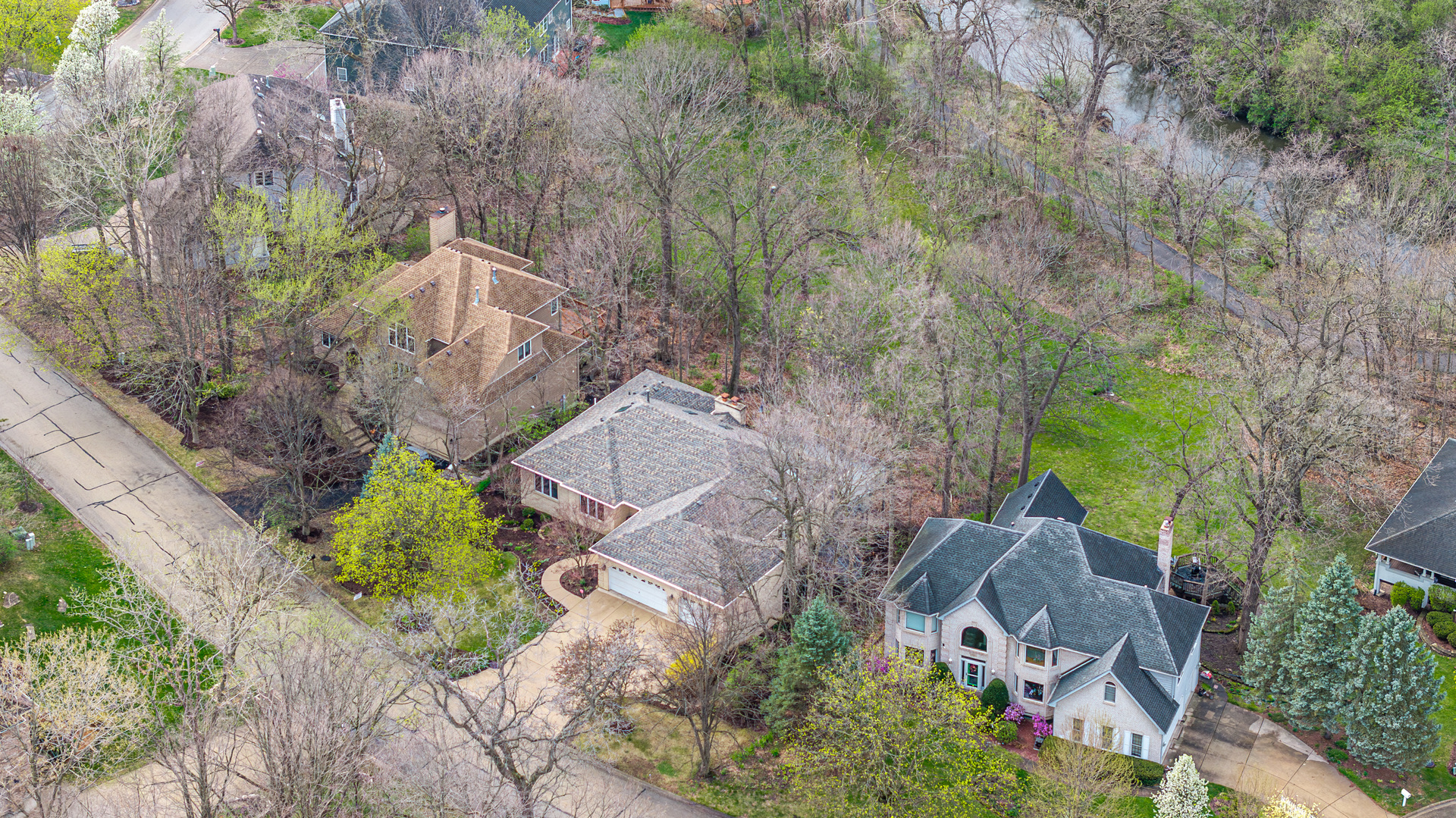 11 Merrimack Court Bolingbrook, IL 60440 - Photo 44 of 46 an aerial view of a house with a yard
